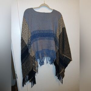 Charming Charlie Poncho One Size